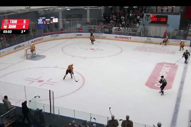 ХК "Тамбов" одержал яркую победу над воскресенским "Химиком"