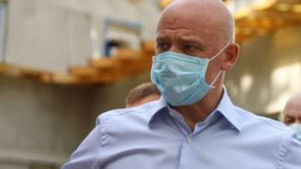 В Одессе пригрозили отключать свет и воду заведениям-нарушителям