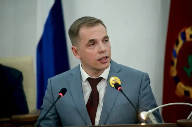 Майское настроение. Фоторепортаж с отчёта губернатора Виктора Томенко