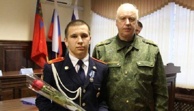 Александр Бастрыкин наградил кемеровчан, спасавших людей во время пожара в торговом центре | Продолжение проекта «Русская Весна»