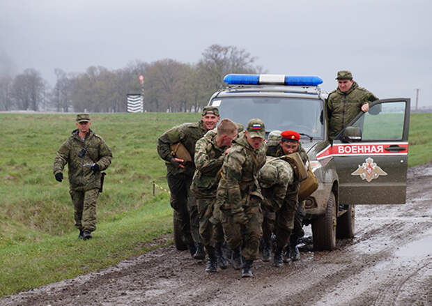 Страж порядка. Военная полиция ЮВО. Военная полиция задержание. Военная полиция Южного военного округа. Войсковые подразделения военной полиции.