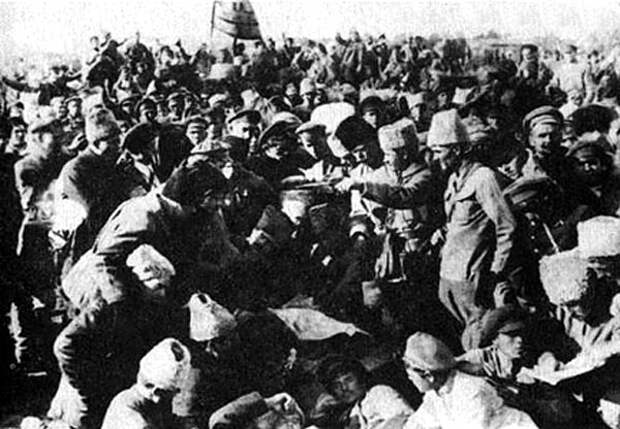 Штаб Революционной повстанческой армии Украины, 1920 год. Источник: makhno.ru