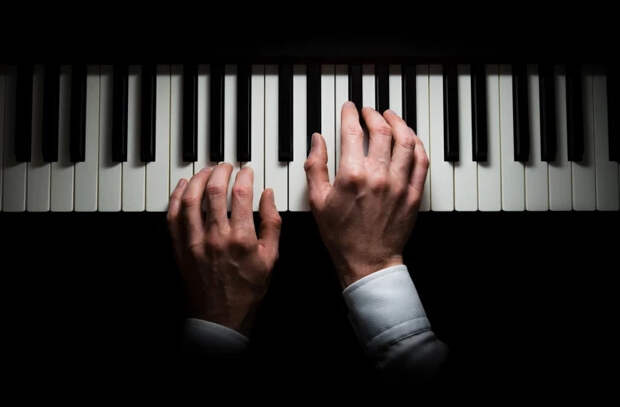 Мелодия долголетия: назван действенный способ замедлить старение мозга