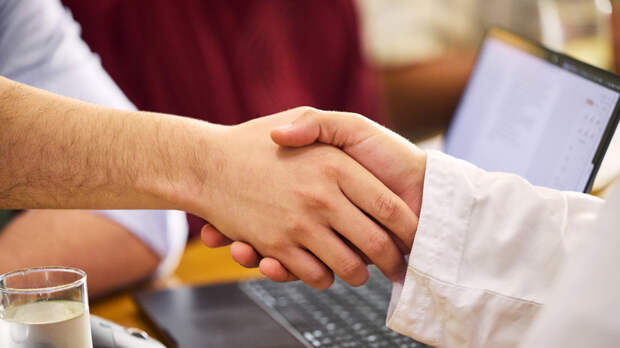 Superjob: работодатели часто определяют зарплату по результатам собеседования