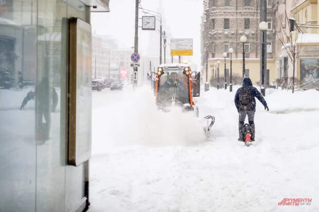 Синоптик Ильин сказал, когда остановится рекордный снегопад в Москве