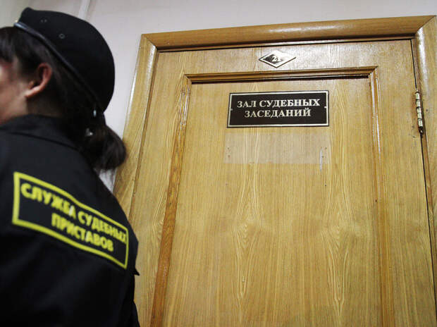 Людей с чрезмерной сексуальной активностью не будут брать в судебные приставы