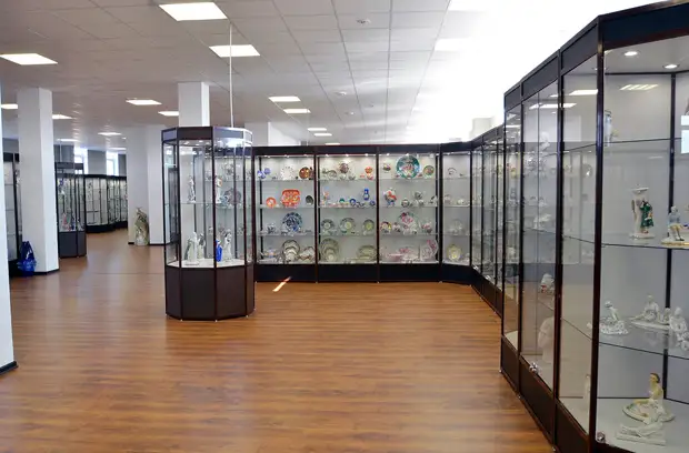 Чем знаменита на весь мир фарфоровая империя семьи Кузнецовых: Дулевский фарфор