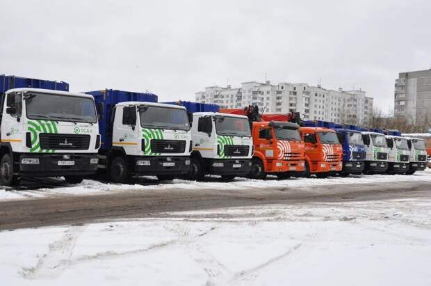 В Тверской области появились новые машины для сбора и утилизации ТКО
