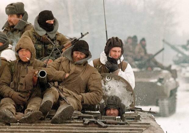 1275678U Первая Чеченская война в фотографиях Александра Неменова
