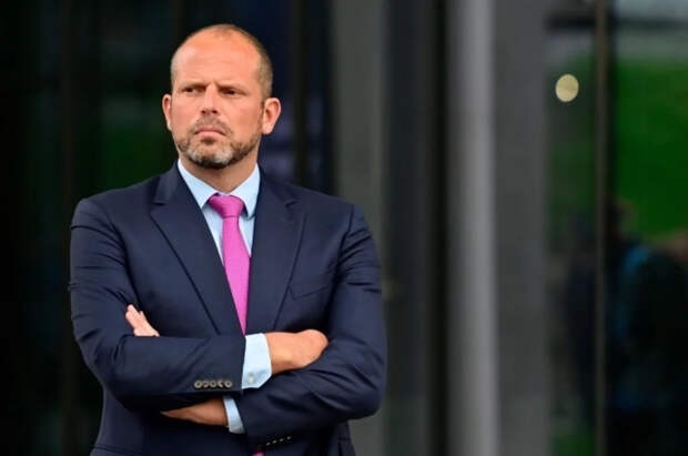 Глава МО Бельгии Франкен гордится разрешением туалетного кризиса в казармах