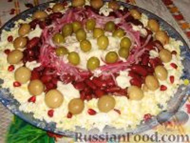 Фото приготовления рецепта: Праздничный салат "Колесо обозрения" - шаг №4