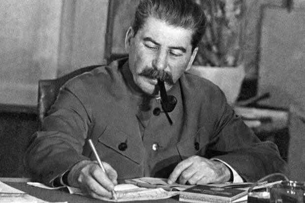 Как во время войны Сталину написал письмо русский граф, которое изменило Красную Армию