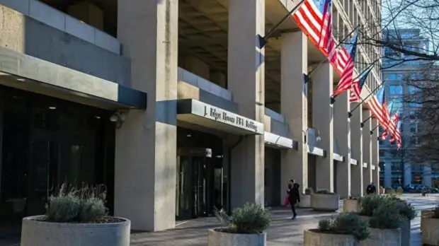 Обвинённый в «работе на Кремль» экс-советник Трампа назвал версию ФБР сплошной шуткой