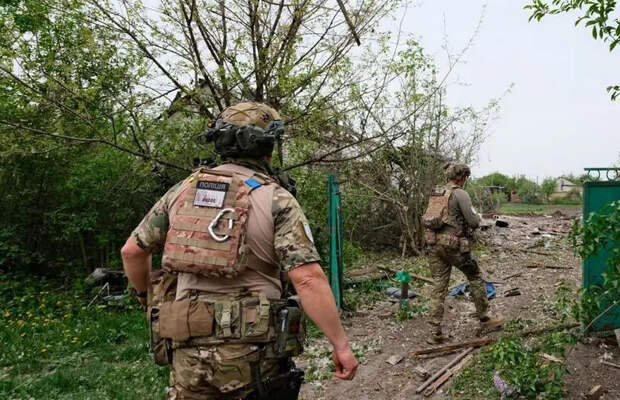 Украинская полиция начала эвакуацию населения Новоалександровки, в сторону которой от Очеретино наступают ВС России