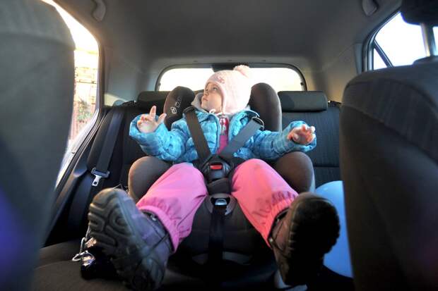 Штрафы за отсутствие детских автокресел вырастут в два раза