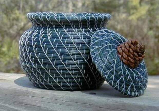 А вы знали, что из сосновых иголок можно делать совершенно потрясающие вазочки? -10