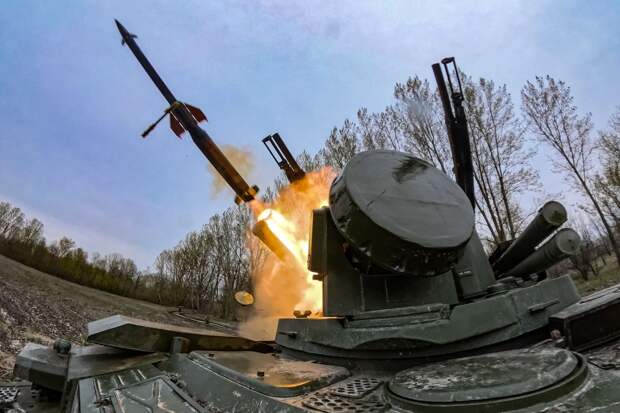 Собянин сообщил об уничтожении еще восьми БПЛА, атаковавших Москву