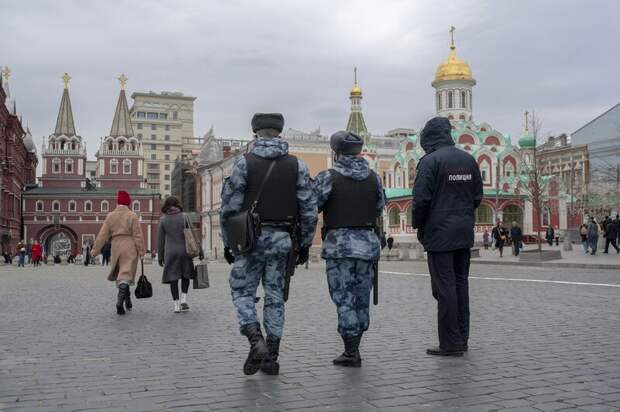 В центре Москвы перекроют движение транспорта 4 мая из-за репетиции парада Победы