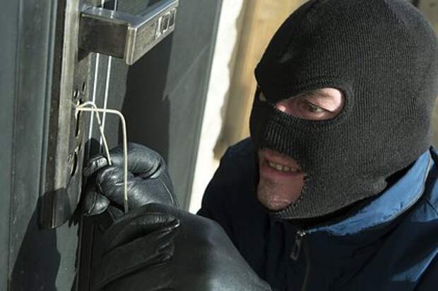 В провинции Парма в масках похитили полотна Ренуара, Сезанна и Матисса