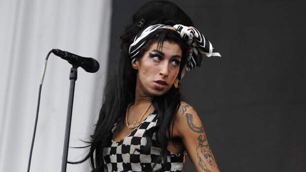 Экс-супруг погибшей Эми Уайнхаус заявил, что не виновен в её смерти: «Она сама принимала решения»