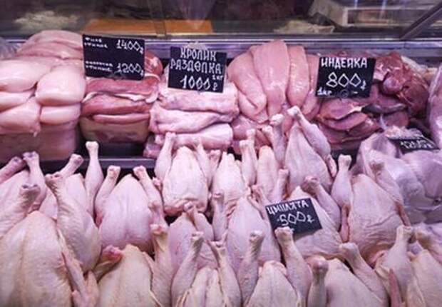 Куриное мясо мыть категорически нельзя: гастроэнтеролог объяснила, почему это может спровоцировать болезни