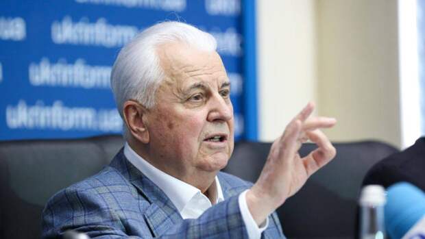 Кравчук: ситуация на Украине приняла угрожающий характер