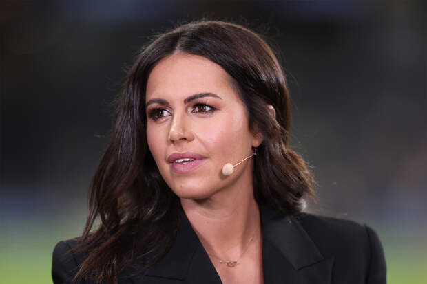 Ведущая вышла в эфир пьяной и прославилась