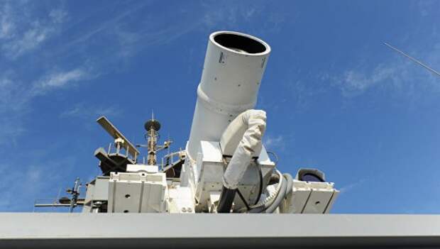 Испытание нового оружия ВМС США: лазеры или лузеры
