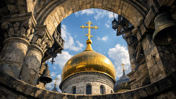 Священник объяснил: в Великий пост венчания полностью запрещены для верующих