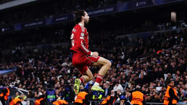 Собослаи отличился со штрафного в матче ЛЧ с «Марселем», пробив под стенкой