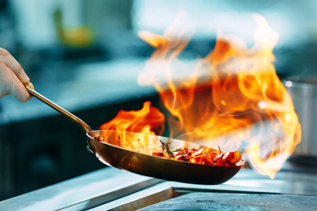 Девушка попыталась приготовить ужин и оказалась в «низкобюджетном фильме об апокалипсисе»