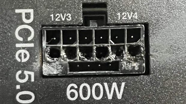 Сделал работу на Nvidia. Энтузиаст создал программу, которая обезопасит пожароопасный разъём 12VHPWR посредством отслеживания его температуры