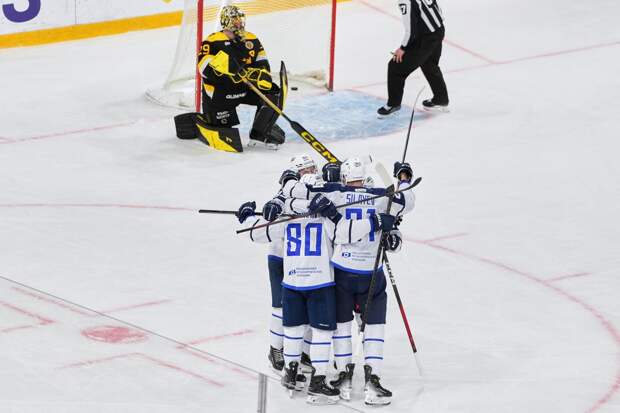 «Торпедо» уверенно разобралось с «Северсталью» в первом матче серии