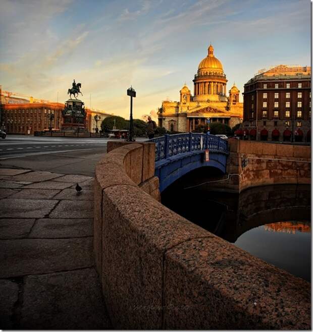 Синь спб. Синий мост Санкт-Петербург. Исаакиевская площадь синий мост. Синий мост Санкт-Петербург самый широкий. Питер собор Исаакиевский мост.