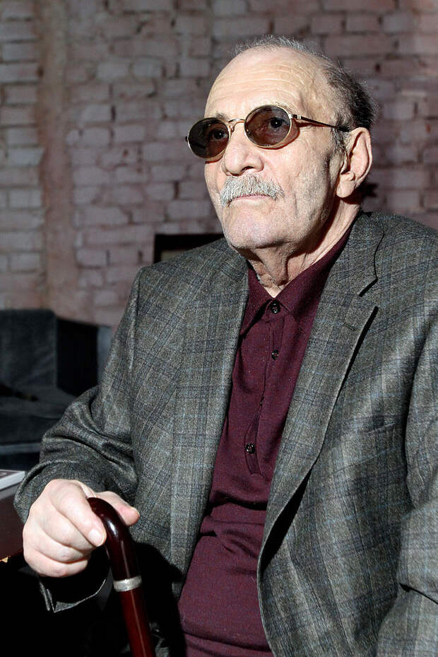 “Там была кровь из носа, ушей и рта”: жена Георгия Данелии впервые об уходе его сына из жизни