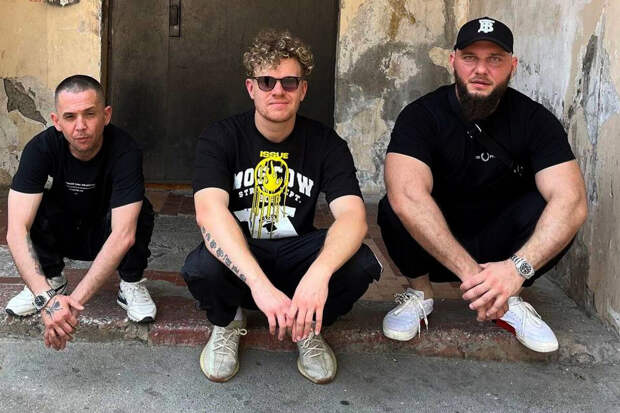 Shot: группа "Каспийский груз" без предупреждения отменила концерты в Лондоне и Лимассоле