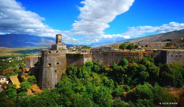 Албания — детство и юность ﻿