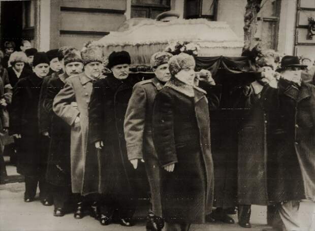 Тайны последних часов вождя умерли вместе с полковником Хрусталевым. 1953 г., Иосиф Виссарионович Сталин, СССР, день в истории