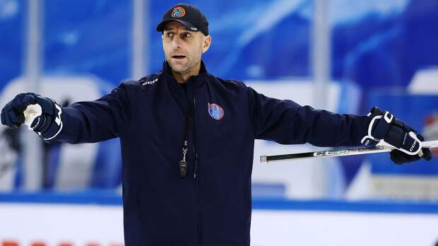 Хоккеист «Шанхая» Попугаев: «У Лава были скомканные сроки для работы. Он видит меня в команде, это самое главное»