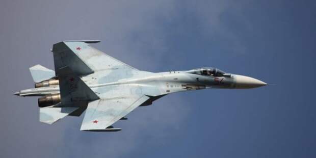 Ювелирная работа летчика Су-27: РФ отправила США серьезное предупреждение в Черном море