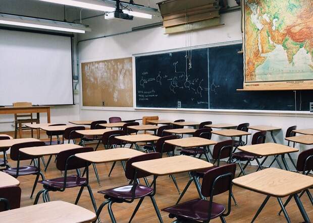 Рособрнадзор: контрольные в школах будут занимать не более 10 % учебного времени