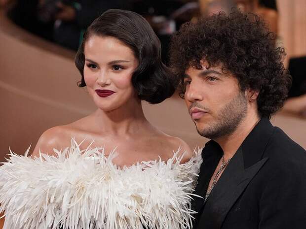 Певица Селена Гомес рассказала, что хочет четырех детей от Бенни Бланко