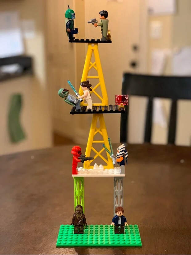 Самые разнообразные поделки от любителей LEGO