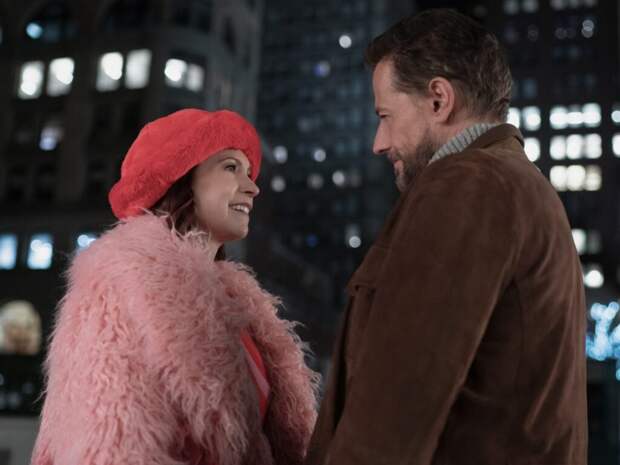 Carrie Preston as Elsbeth Tascioni and Ioan Gruffudd as Angus Doyle