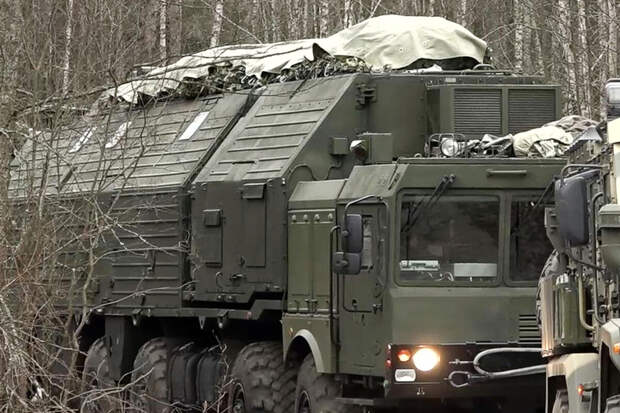 Telegraph: КНР поставляет России оборудование для производства "Орешника"