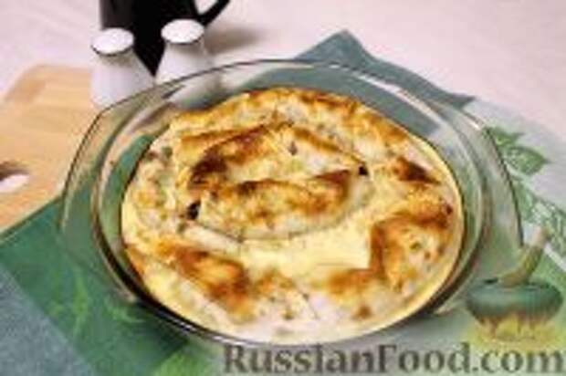Фото к рецепту: Пирог из лаваша с курицей и фасолью