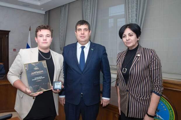 Школьник из Майкопского района стал лучшим просветителем Адыгеи