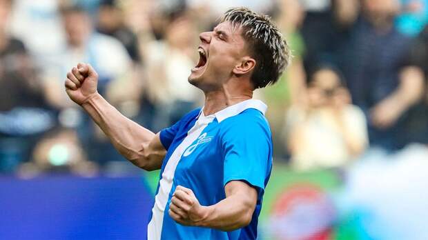 Футболист «Зенита» Мостовой нанял на работу собственную сестру: «У нее полный доступ к моим деньгам»