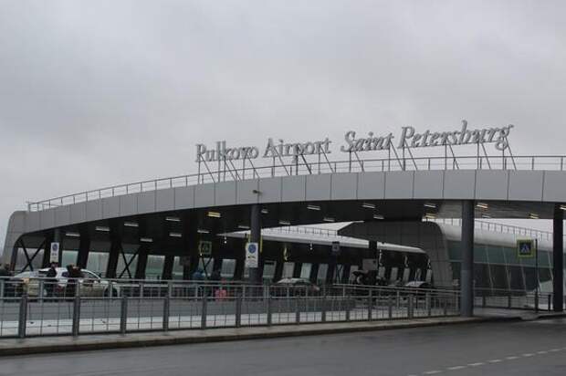 Первый рейс из Дубая в Пулково задержали почти на два часа