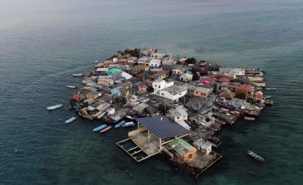 Santa Cruz del Islote – один из самых густонаселенных островов на планете (Колумбия). | Фото: sun-island.com.ua.